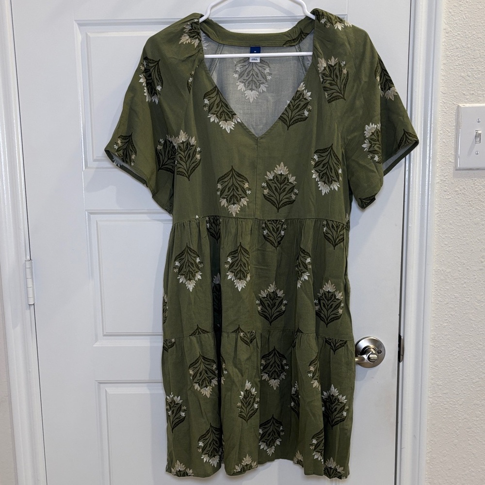 Old Navy Green Floral Babydoll Dress Medium Cottagecore Boho Mini